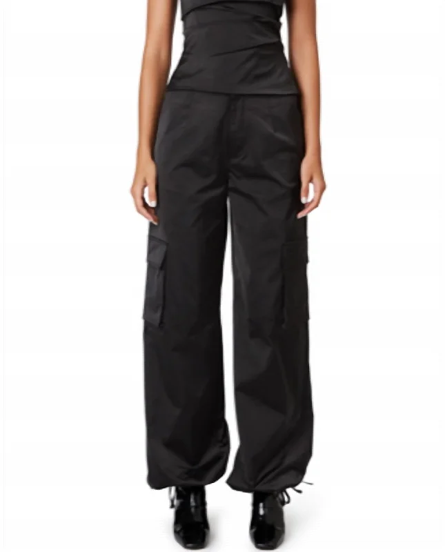 women's cargo pantsPalisades Pant In Black