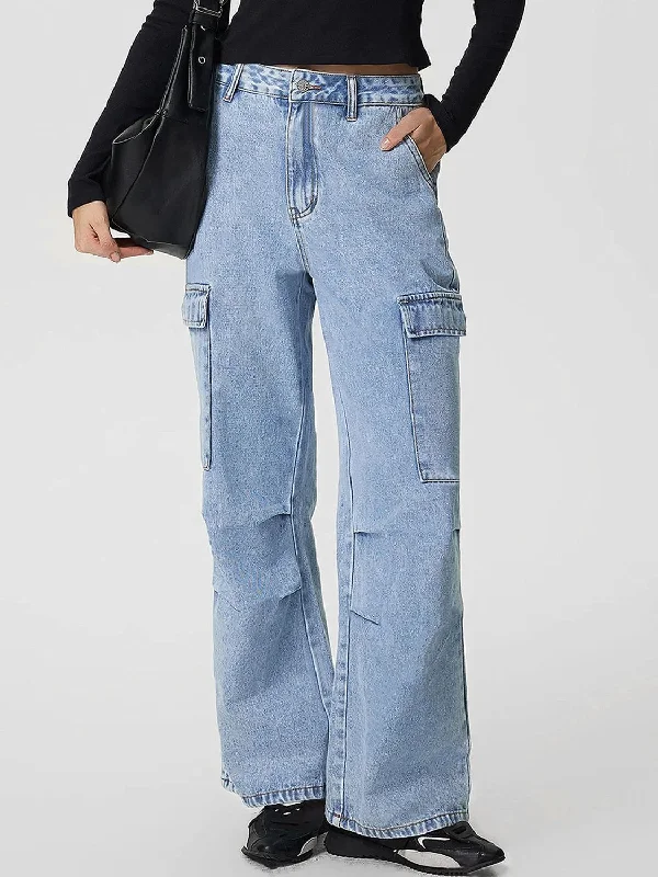 women's denim jeans with embroidery on pocketsMid-Rise Waist Jeans with Pockets