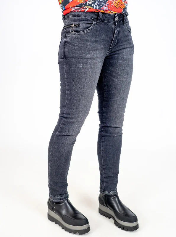 women's denim jeans for a relaxed lookMos Mosh Summer Regent Jeans