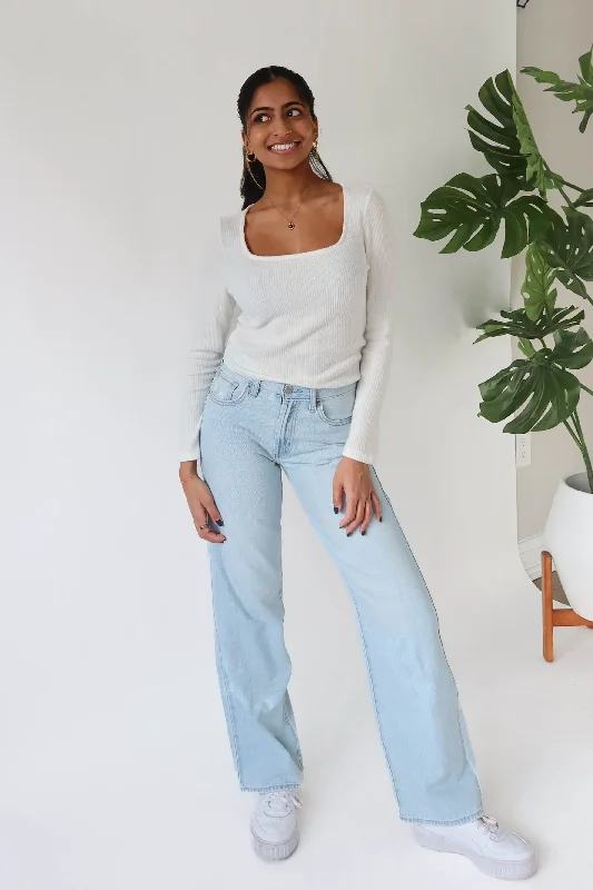 women's denim jeans for a trendy vibeHalston Jeans