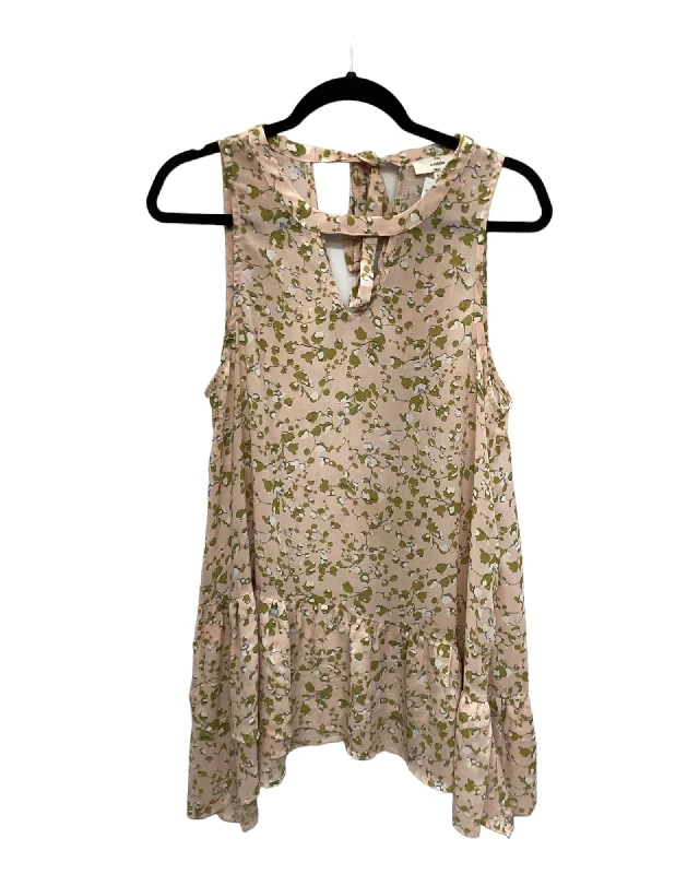 women's tops for those who want to make a bold fashion statement with their choice of topsTop Sleeveless By Entro  Size: M