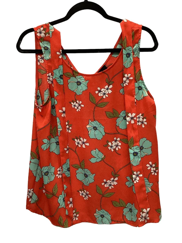 women's tops for those who want to stay on top of the latest fashion trends and wear pieces that are both stylish and on-trendTop Sleeveless By W5  Size: L